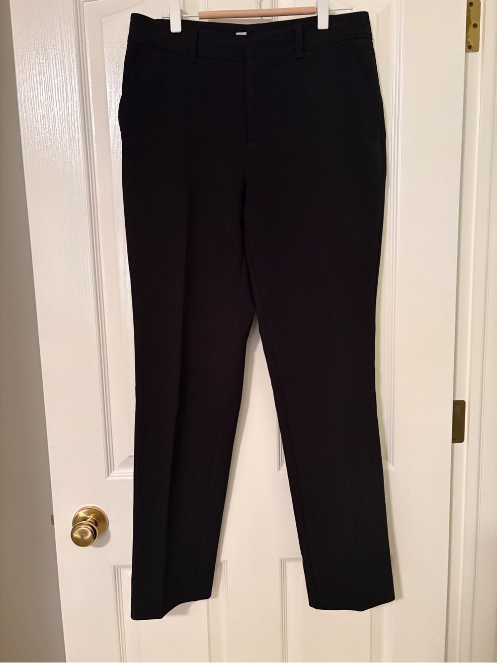 Simons Contemporaine Women’s Black Straight-Leg Dress Pants